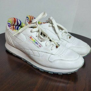 Reebok Classic Sneaker Size 5.5 White And Rainbow Union Jack Shoes Womens